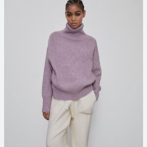 WOMEN'S ZARA PURPLE TURTLENECK SWEATER SIZE M $50